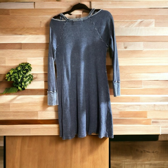 Able brand distressed waffle weave thermal skater dress. - Picture 2 of 5